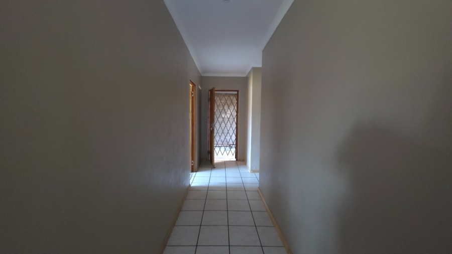 6 Bedroom Property for Sale in Bluewater Bay Western Cape